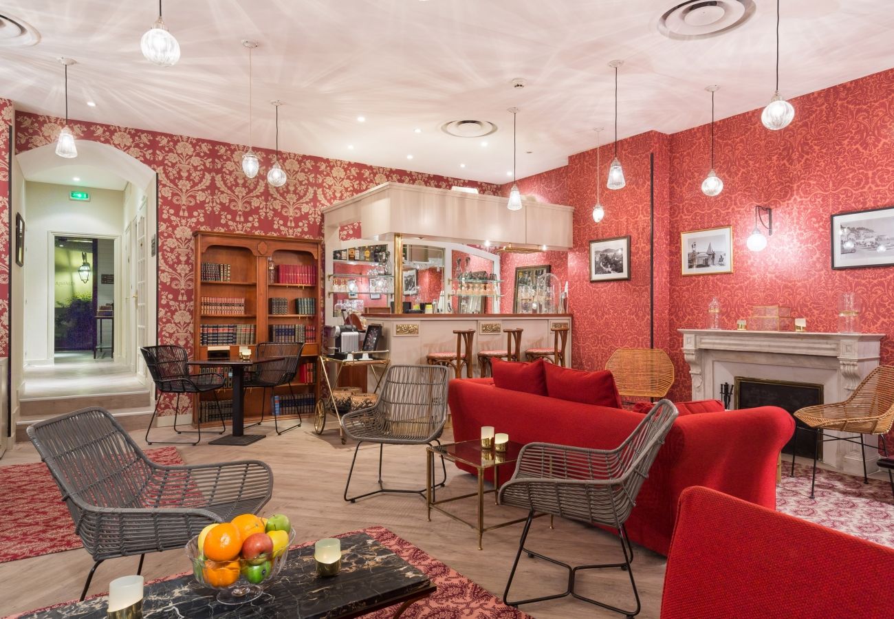 - Hotel Le Grimaldi