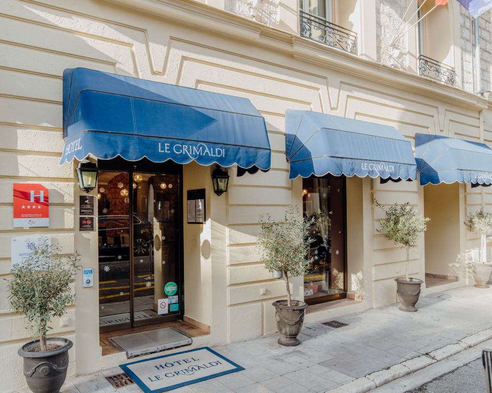 Hotel_Grimaldi_by_HappyCulture